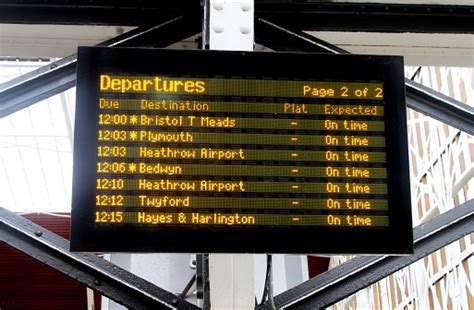 brighton train departure boards